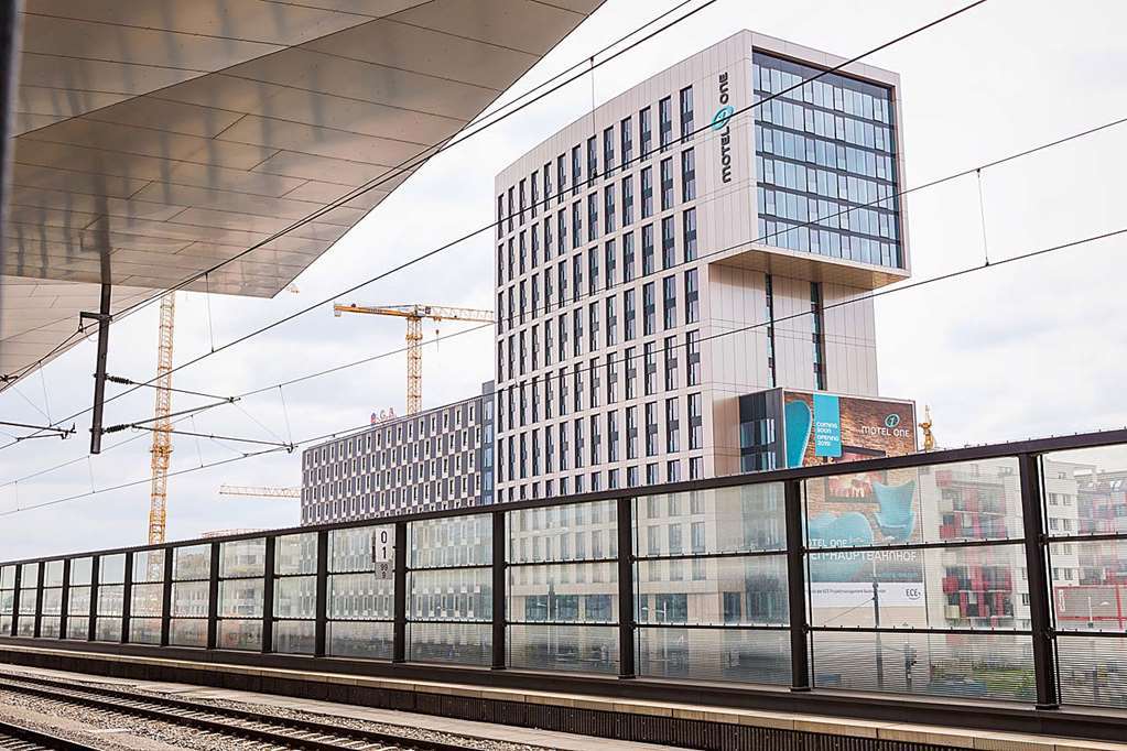 Motel One Wien-Hauptbahnhof Exterior photo